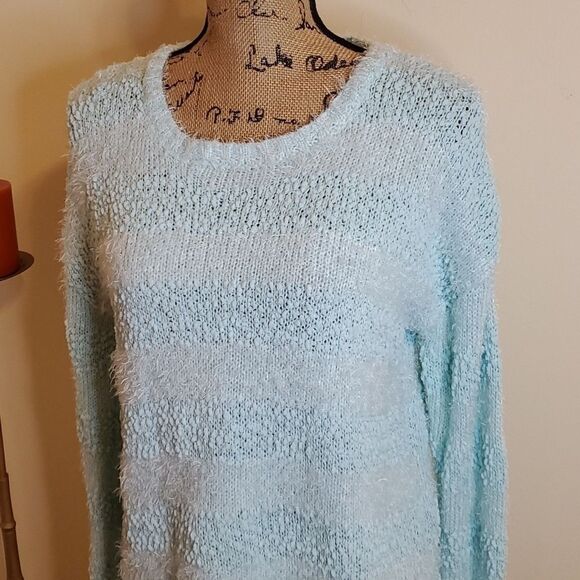 New Directions aqua sweater size Large - Picture 3 of 9